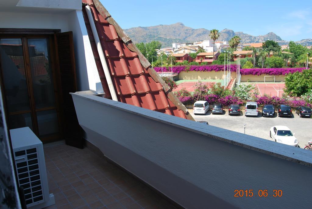 Baia Degli Dei Διαμέρισμα Giardini Naxos Δωμάτιο φωτογραφία